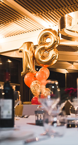 Discoteca per festa diciottesimo 18 anni, compleanni, feste di laurea, eventi aziendali e privati, addio nubilato e celibato a Milano zona Cetosa | Immagine festa 18 anni